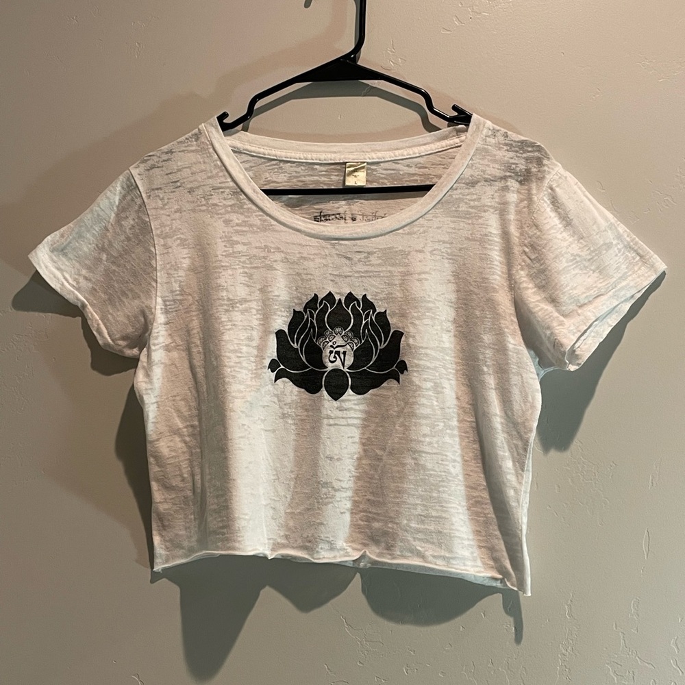 Alternative White Lotus Graphic Crop Top